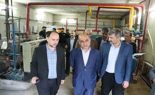 پنل‌های خورشیدی دوطرفه نصب‌شده در ثبت احوال گیلان