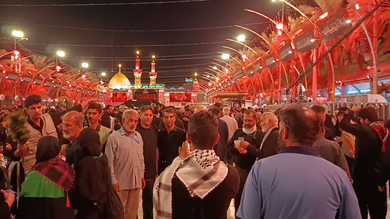 حال و هوای زائران در بین الحرمین