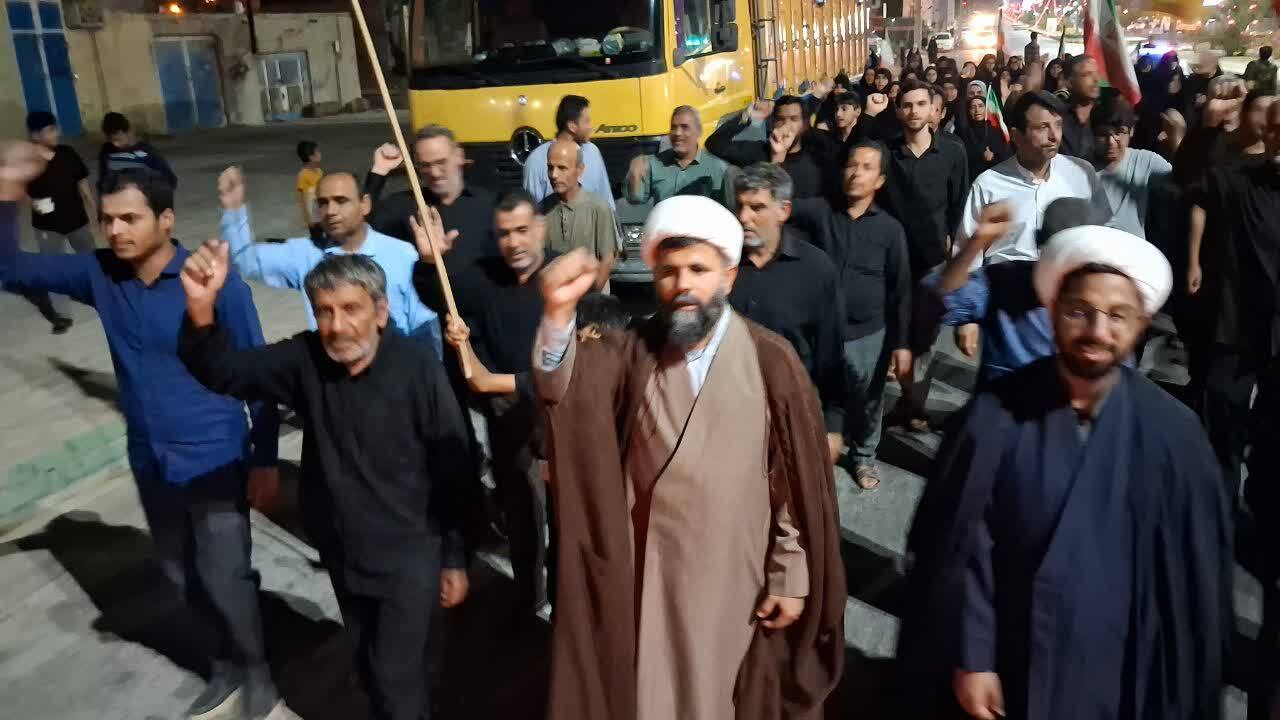 حضور پرشور شهروندان آبدان در تجمع شبانه