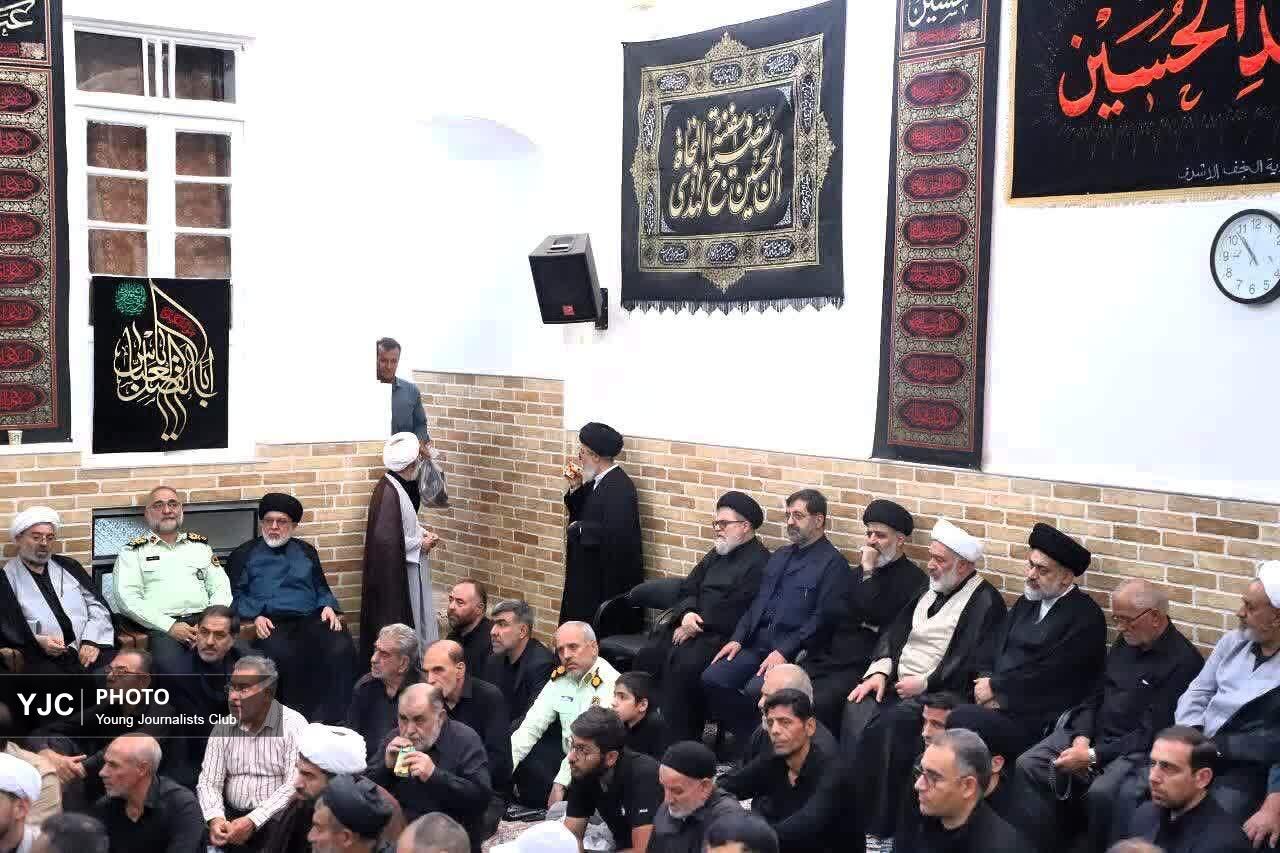 حضور عزاداران در مراسم سوگواری ۲۸ صفر در قم