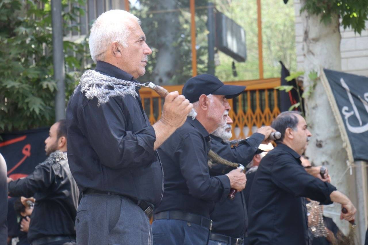 حضور عزاداران آشتیانی در هیئتهای مذهبی