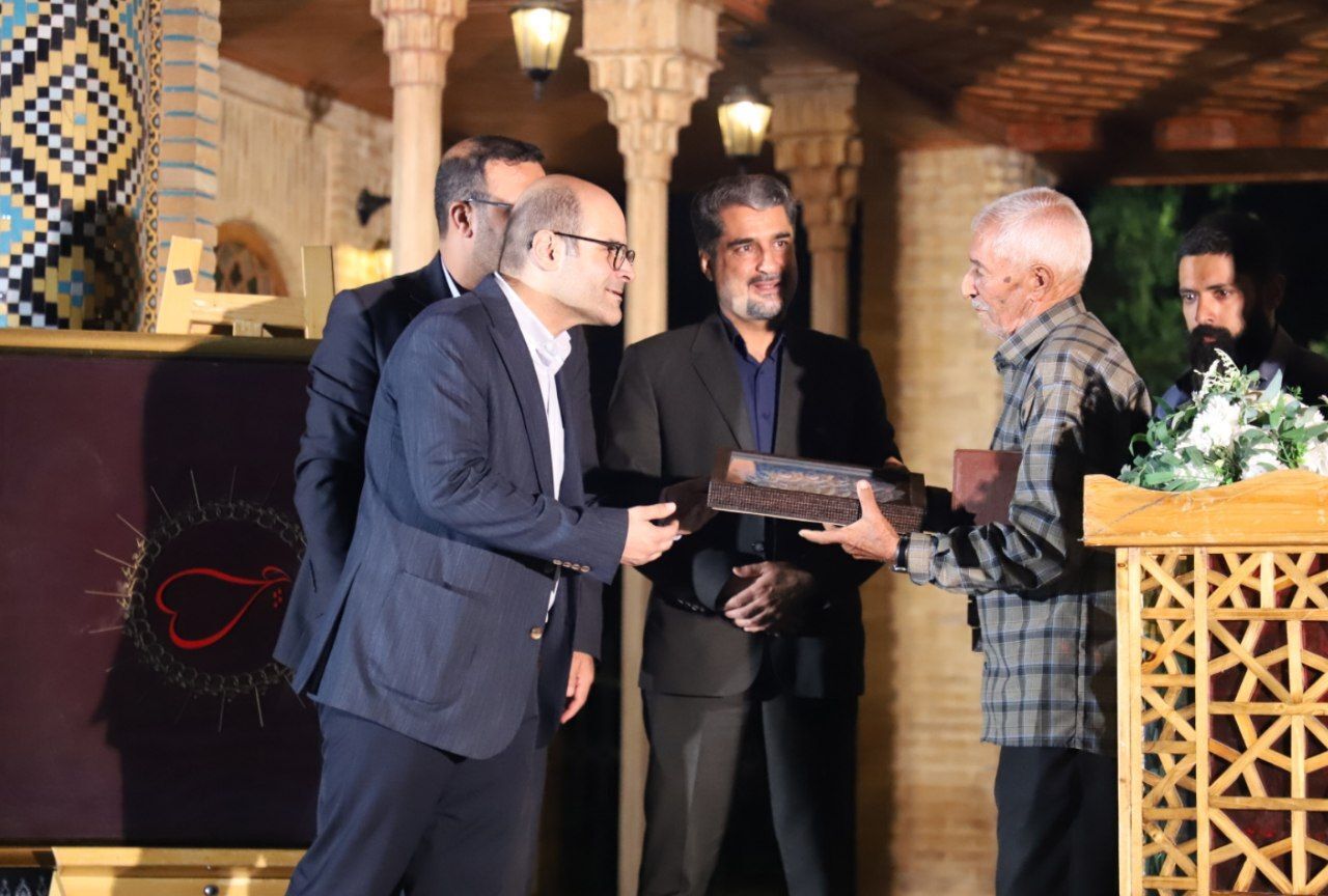 سوگواره سرو سرخ شیراز - تجلیل از پیرغلامان حسینی