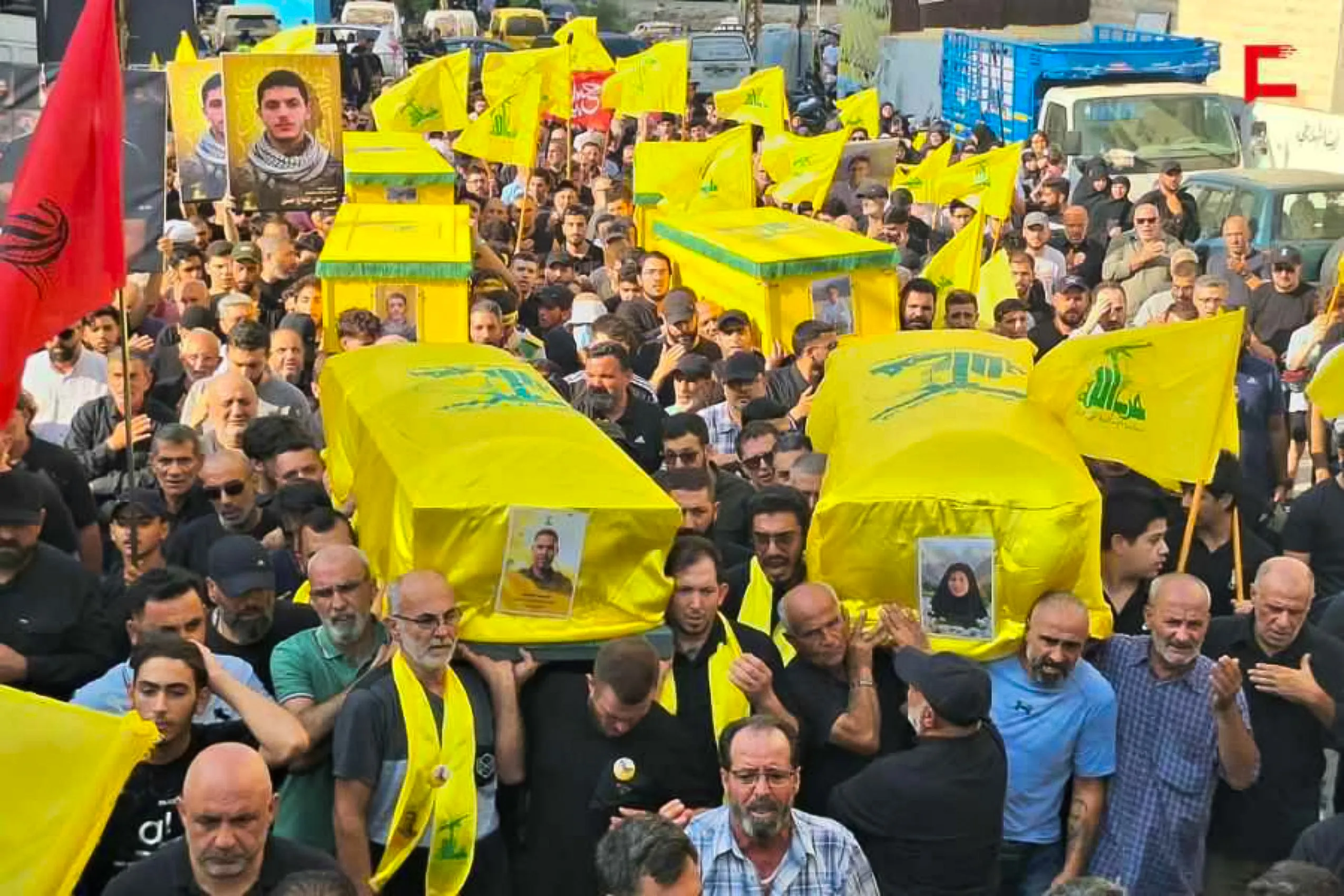 تشییع پیکر فرمانده یگان رضوان حزب‌الله