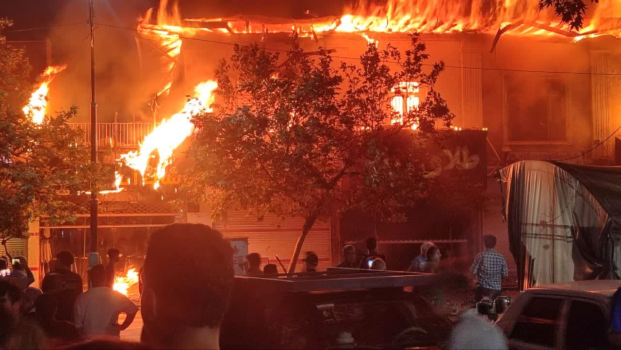 آتشسوزی گسترده در بازار تجاری گرگان
