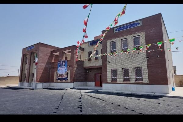 مراسم افتتاح مدرسه دخترانه شهید یگانه روستای بنه‌گز تنگستان