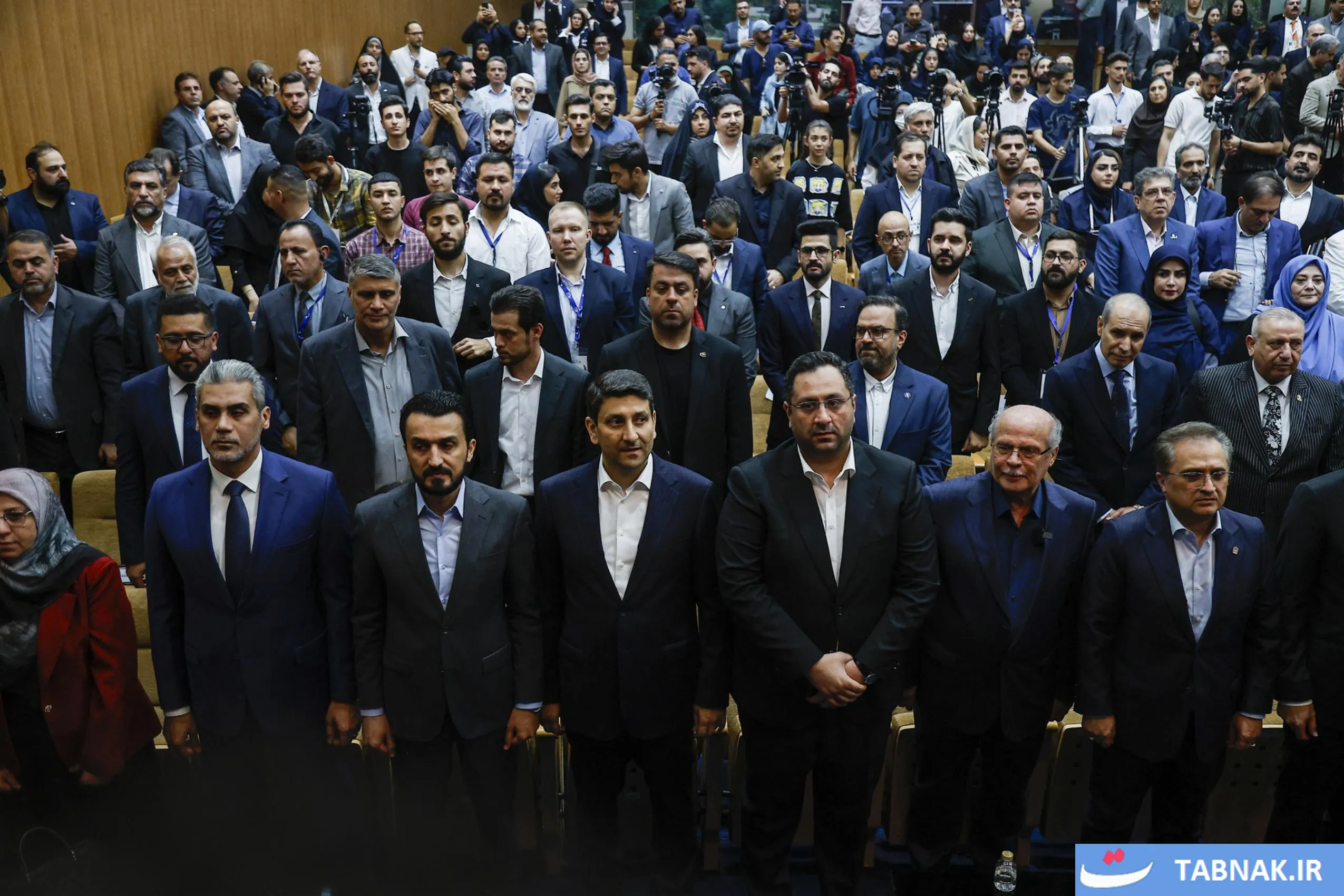 بازدید از غرفههای نمایشگاه الکامپ ۱۴۰۵